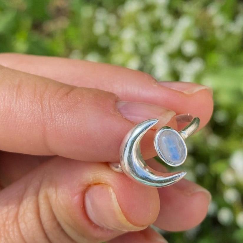 Anillo LUNA